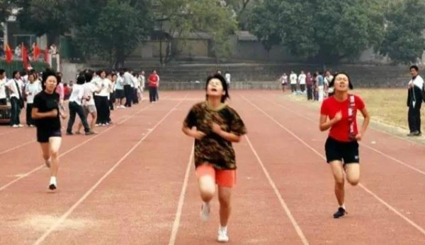 加拿大儿科医师协会集体呼吁：18岁以下不能喝能量饮料！